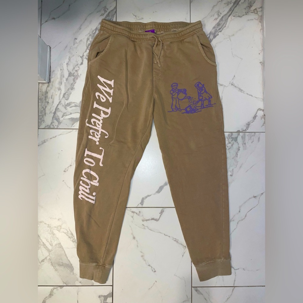 KO sweatpants. SUPER comfortable and cute. Unique design and color.